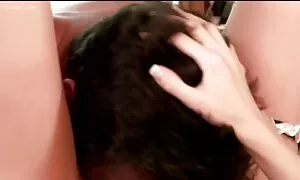 日焼けした売春婦が鶏に肛門を取得します 女の子 向け 無料 エロ 動画