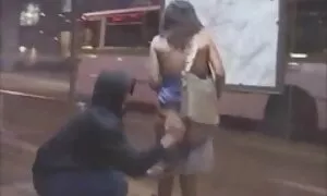 セックス二つの男と雛のフロントドア エロ い 動画 女性 の ため の