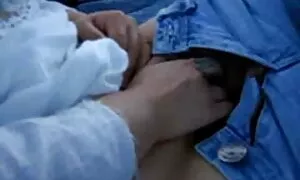 舐める若い 無料 エロ 動画 女性 用