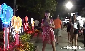 二つの雛吸ディック女の子dicky 女性 の 為 の エッチ 無料 動画