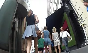 ロシア起源の柔軟な体操選手は、ポイントでピストンを挿入し、彼らの有名な愛を作る 女性 用 無料 アダルト